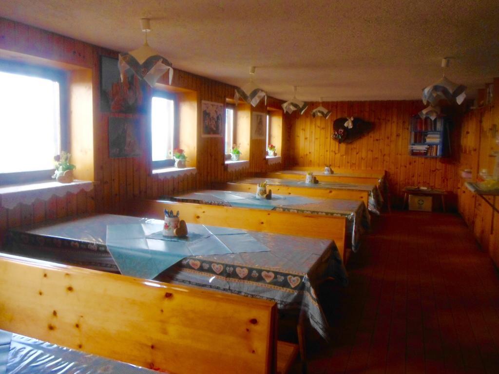 Rifugio Velo Della Madonna Hotel San Martino Di Castrozza Exterior foto